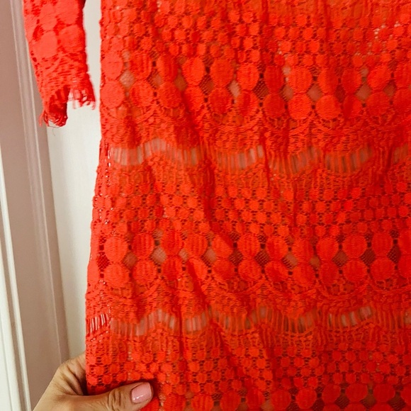 Cute peach lace dress size 8 - Picture 3 of 6